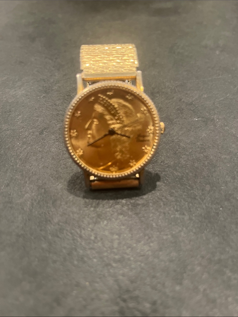 Gold-Tone Coin Dial Men's Watch - Gold with stretch band